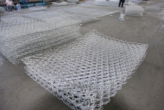 Galfan Soldado Gabion Basket 6 * 8CM tamanho de malha resistência ao desgaste