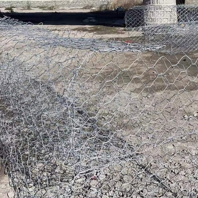 Gavião galvanizado Galfan com resistência à tração 350-550N/mm2 Spot Soldado por fio de liga de 3,0 mm