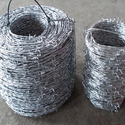 Galvanização de uma bobina de arame farpado