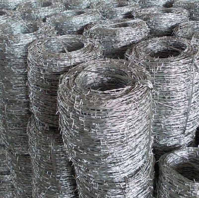 Galvanização de uma bobina de arame farpado