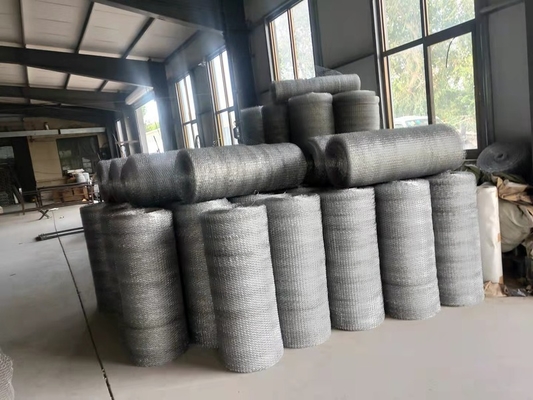 1.5mm Galvanizado Ferro fio Chickenwire malha de vedação para fabricação de gaiolas